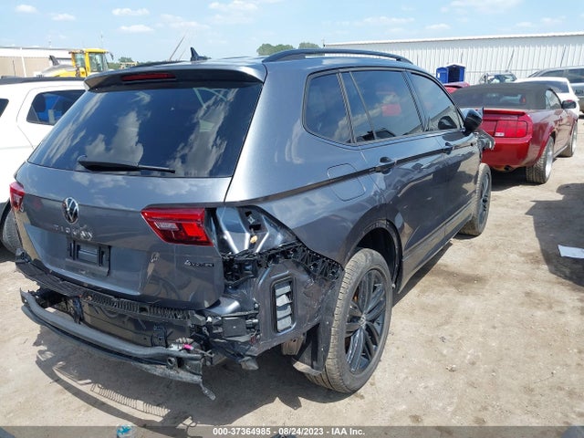 3VV8B7AX2NM171288 Volkswagen Tiguan Se R-line Black