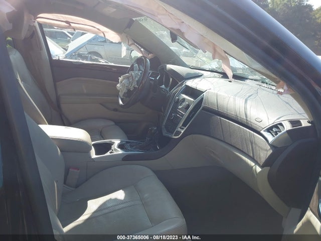 2011 CADILLAC SRX LUXURY COLLECTION VIN: 3GYFNAEY8BS673012