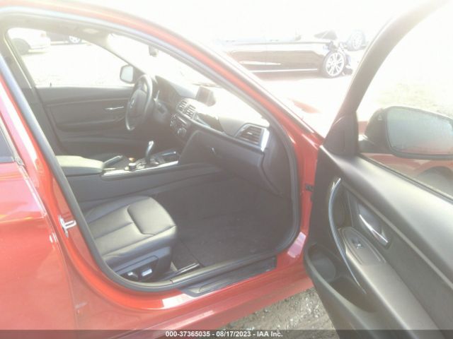 WBA8A3C53JA487146 BMW 3 Series 320i Xdrive