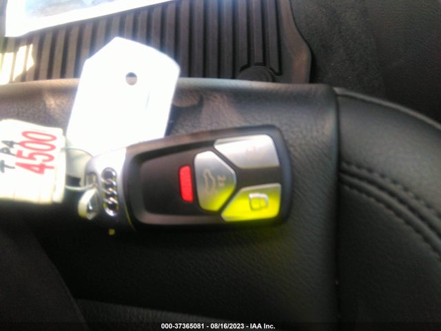 WAUDNAF45KA105064 Audi A4 PREMIUM
