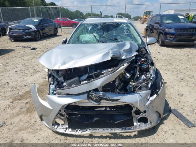 5YFEPRAE5LP045123 Toyota COROLLA LE