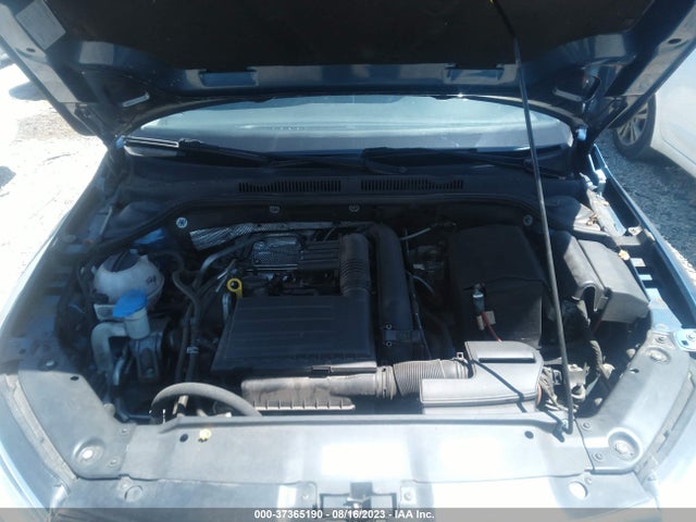 3VW267AJ4GM296782 Volkswagen Jetta Sedan 1.4t S