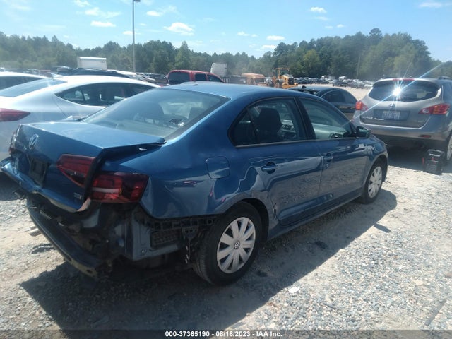 3VW267AJ4GM296782 Volkswagen Jetta Sedan 1.4t S