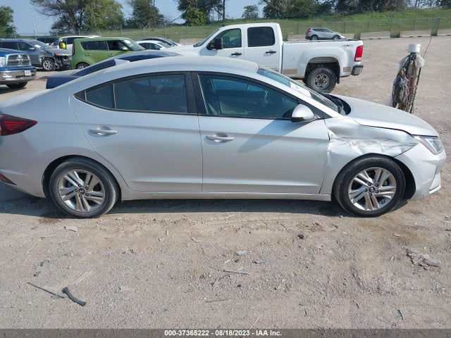 Hyundai ELANTRA SEL 2019 5NPD84LFXKH462847 Image 24