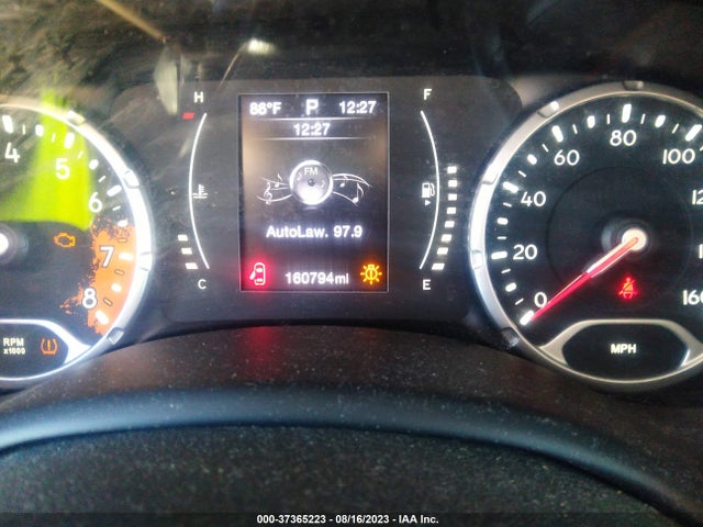 ZACCJABT9FPB22981 Jeep Renegade Latitude