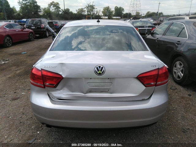 2014 VOLKSWAGEN PASSAT S VIN: 1VWAS7A39EC084371