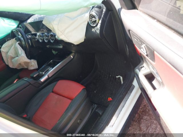 WDC4M4HB5LW010117 Mercedes-Benz Glb Glb 250