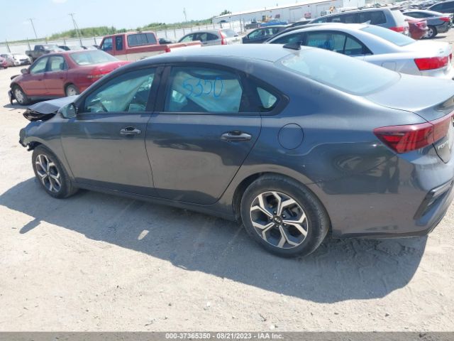 3KPF24AD9ME380515 KIA Forte Lxs