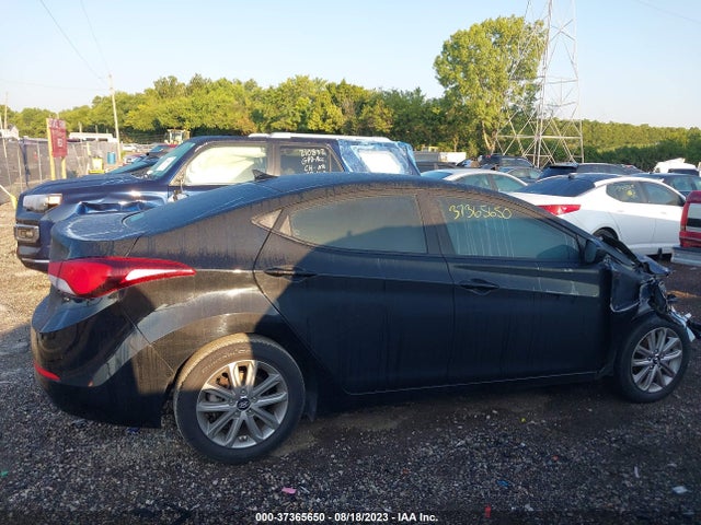 2014 HYUNDAI ELANTRA SE VIN: 5NPDH4AE9EH472218