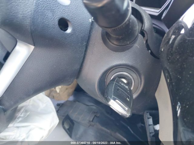 KNADM4A3XH6037200 KIA RIO LX