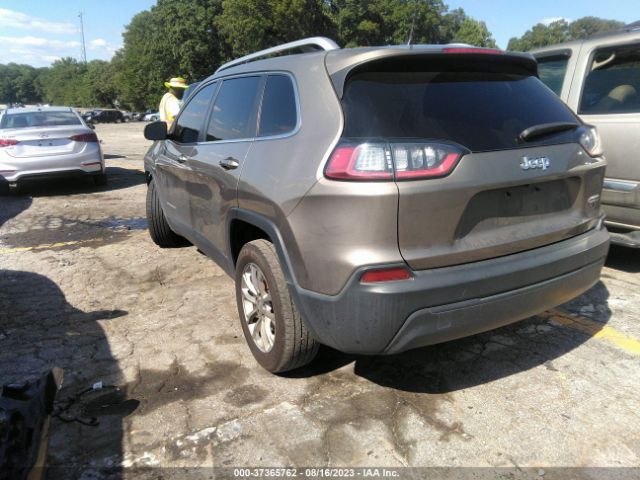 1C4PJLCB4KD357865 Jeep Cherokee Latitude