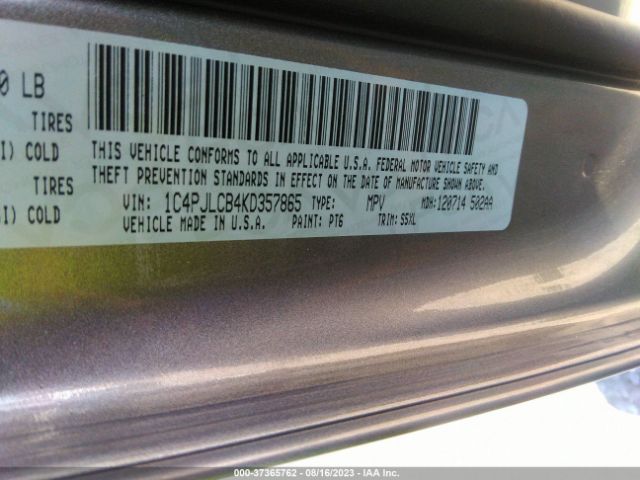1C4PJLCB4KD357865 Jeep Cherokee Latitude