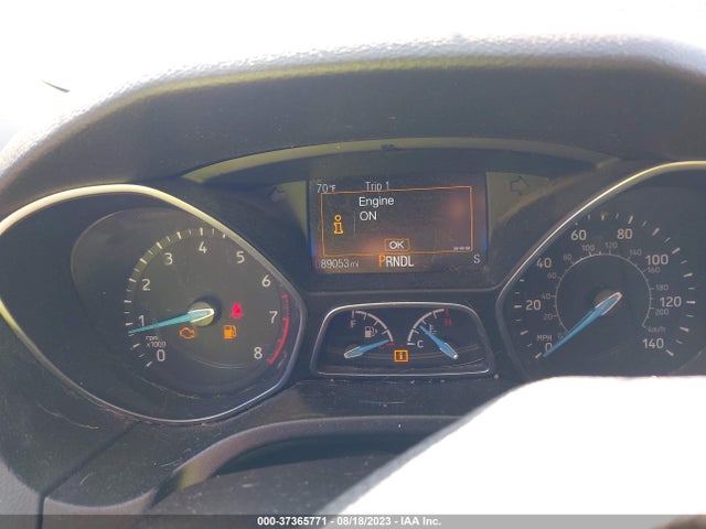 2015 FORD FOCUS SE VIN: 1FADP3F29FL247649