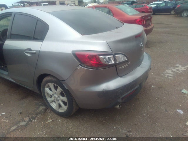 2011 MAZDA MAZDA3 I TOURING VIN: JM1BL1VF1B1408653