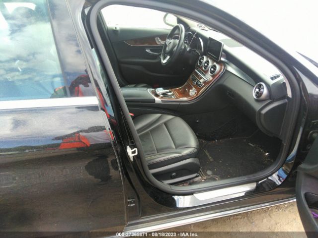 55SWF4JBXGU150742 Mercedes-Benz C 300 Sport/luxury/