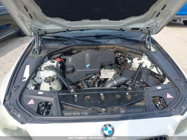 WBA5A5C51FD516986 BMW 5 Series 528i