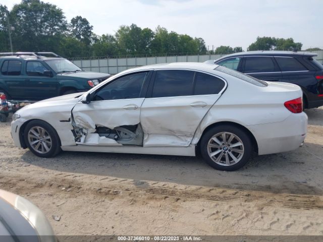 WBA5A5C51FD516986 BMW 5 Series 528i
