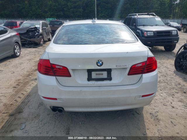 WBA5A5C51FD516986 BMW 5 Series 528i