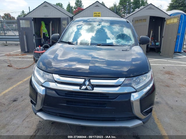 Mitsubishi Outlander Es 2016 JA4AD2A30GZ014199 Image 13