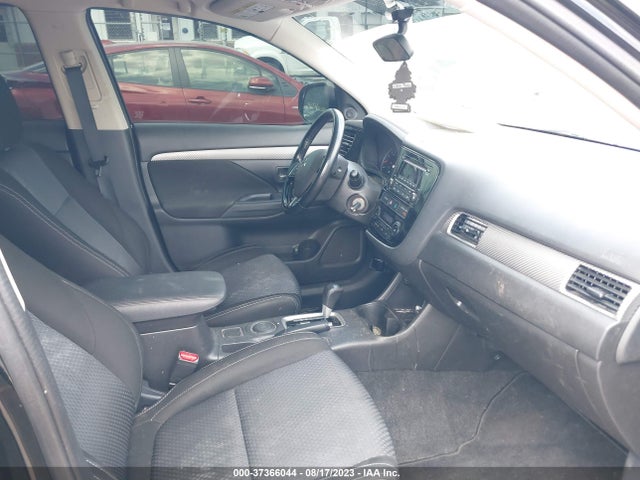 Mitsubishi Outlander Es 2016 JA4AD2A30GZ014199 Image 5