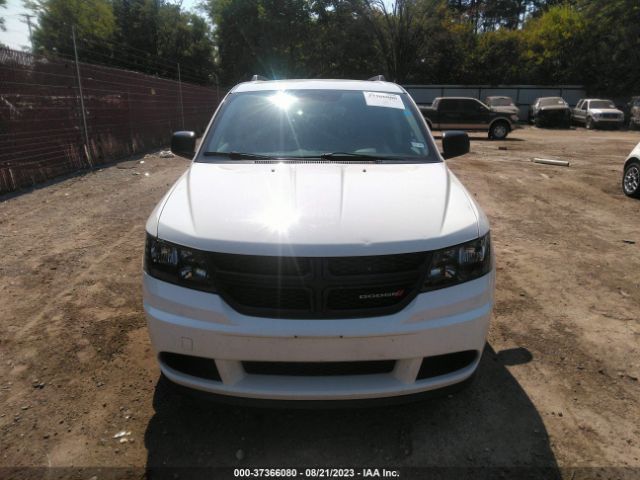 3C4PDCAB8JT322863 Dodge JOURNEY SE