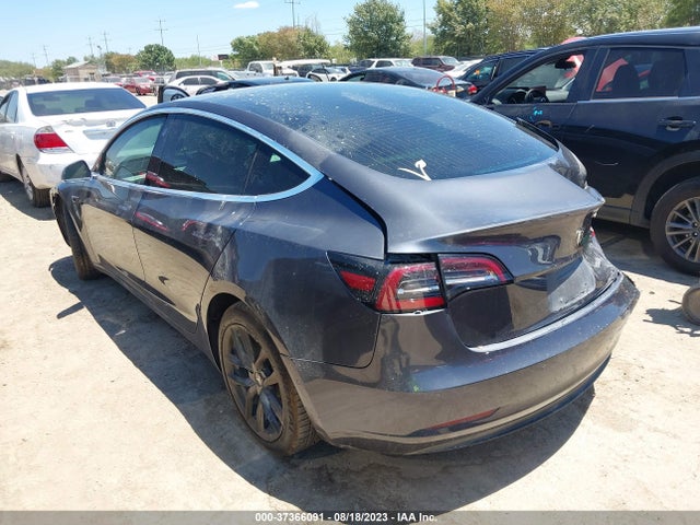 2018 Tesla 3, VIN: 5YJ3E1EB4JF055147