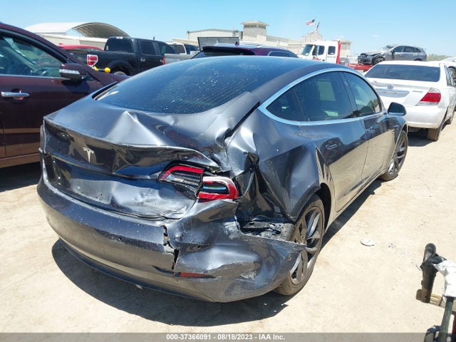 2018 Tesla 3, VIN: 5YJ3E1EB4JF055147