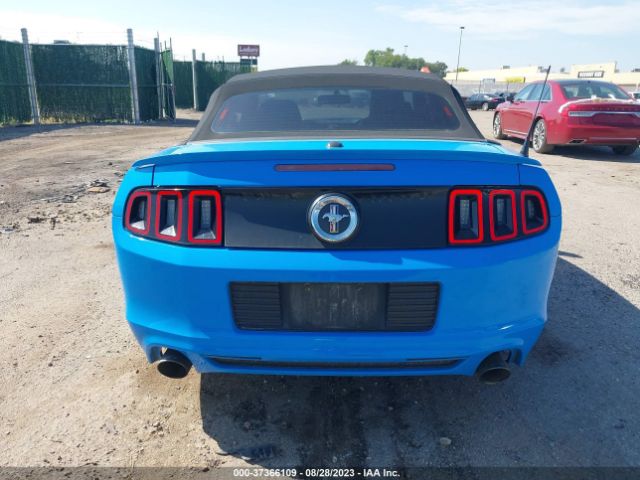 1ZVBP8EM6E5236562 Ford Mustang V6