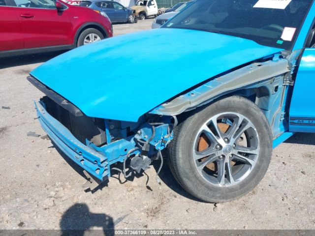 1ZVBP8EM6E5236562 Ford Mustang V6