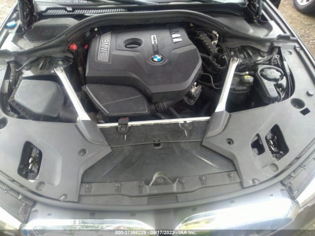 WBAJA7C54JG909303 BMW 530i Xdrive