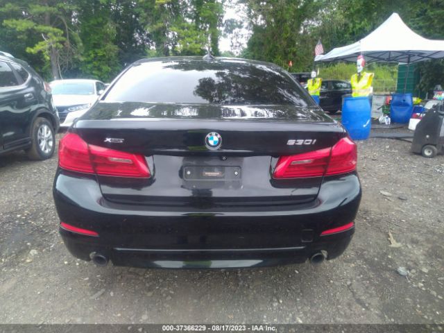 WBAJA7C54JG909303 BMW 530i Xdrive