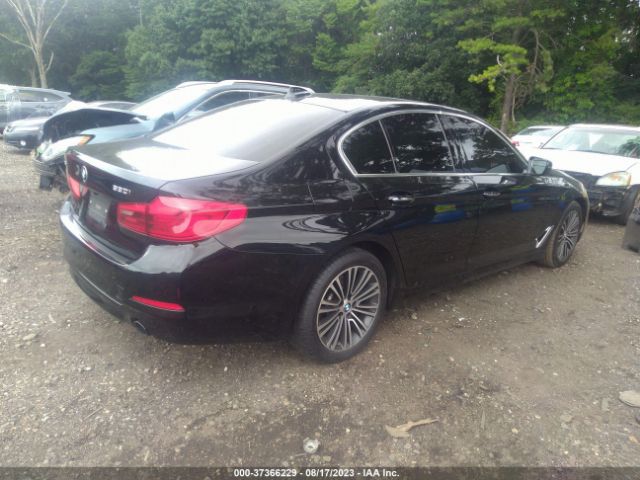WBAJA7C54JG909303 BMW 530i Xdrive