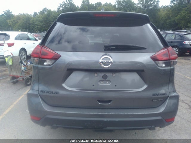 Nissan ROGUE SV 2018 5N1AT2MV7JC727323 Image 16