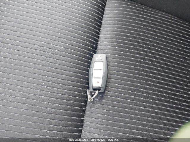 JA4J3TA84NZ033534 Mitsubishi Outlander Es