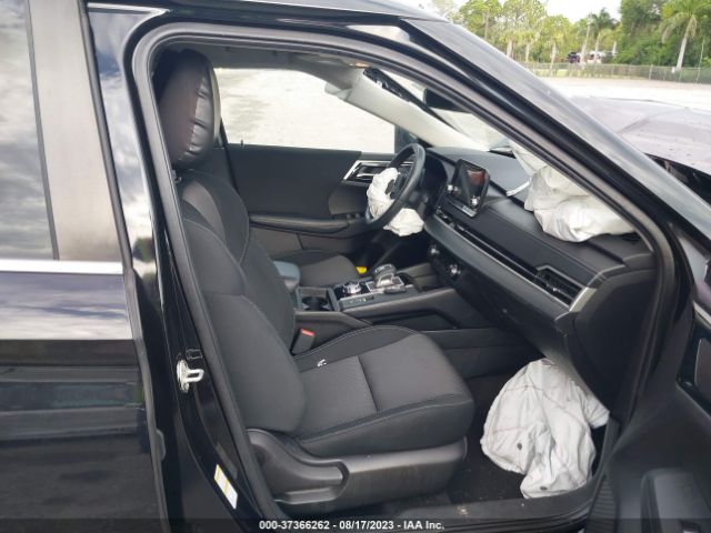 JA4J3TA84NZ033534 Mitsubishi Outlander Es