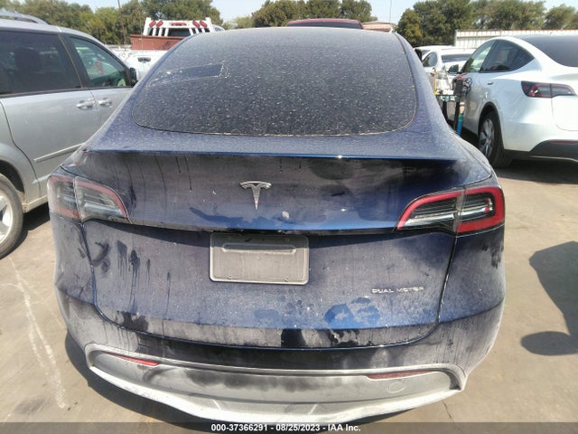 7SAYGDEE1PA137664 Tesla Model Y Long Range