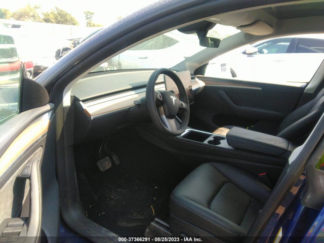 7SAYGDEE1PA137664 Tesla Model Y Long Range