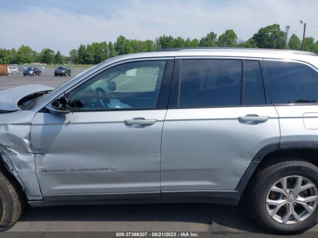 1C4RJGBG9N8589212 Jeep Grand Cherokee Limited