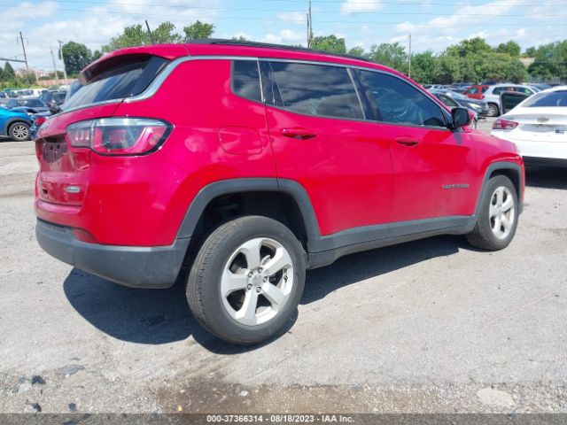 3C4NJDBBXJT355643 Jeep Compass Latitude