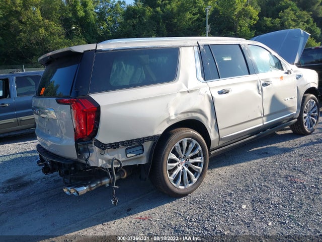 1GKS2JKL7NR300268 GMC YUKON XL DENALI