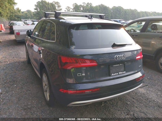 WA1BNAFY3K2084720 Audi Q5 Premium Plus