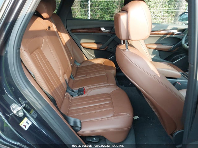 WA1BNAFY3K2084720 Audi Q5 Premium Plus
