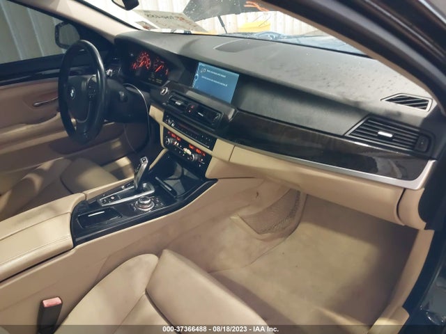 2011 BMW 5 SERIES 550I VIN: WBAFR9C56BC617672