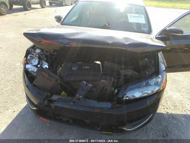 1VWBS7A38EC050670 Volkswagen Passat Se W/sunroof
