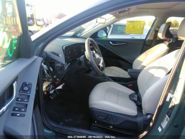 KNDCR3LE0P5047327 KIA Niro Ex Touring