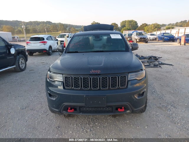 1C4RJFLG9HC935883 Jeep Grand Cherokee Trailhawk
