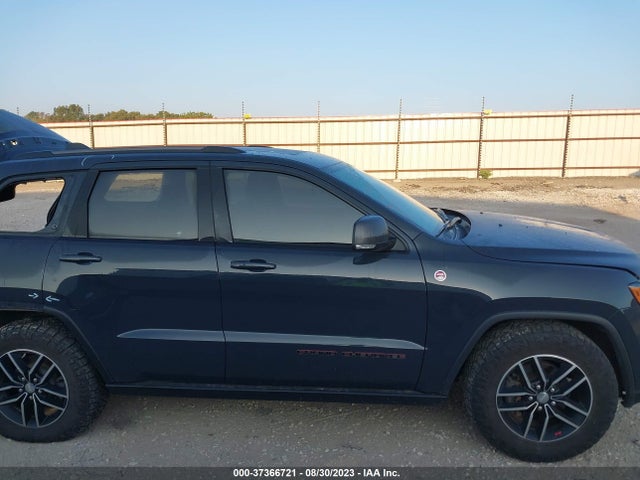 1C4RJFLG9HC935883 Jeep Grand Cherokee Trailhawk