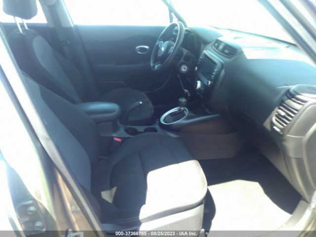 KNDJP3A58J7536229 KIA SOUL +