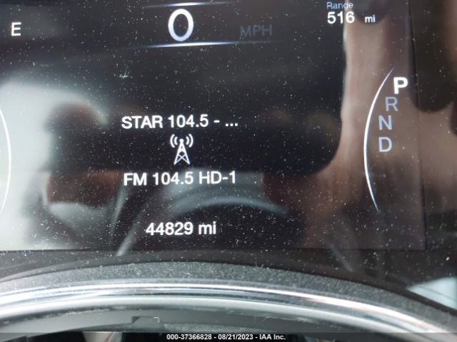 1C4RJFAG8KC819567 Jeep Grand Cherokee Altitude