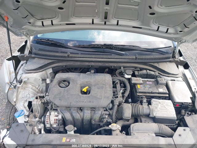 2020 HYUNDAI ELANTRA SE VIN: 5NPD74LF8LH613639